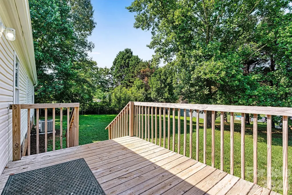 5135 36th Street Drive NE Hickory NC 28601