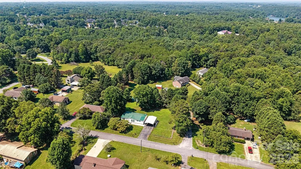 5135 36th Street Drive NE Hickory NC 28601