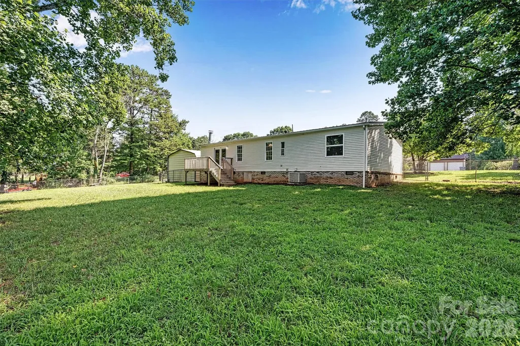 5135 36th Street Drive NE Hickory NC 28601