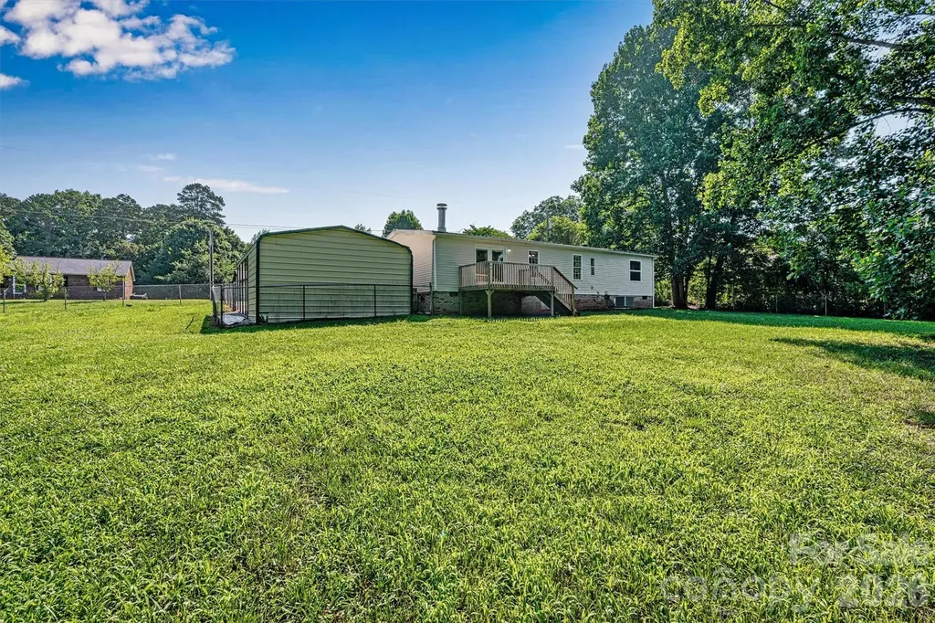 5135 36th Street Drive NE Hickory NC 28601