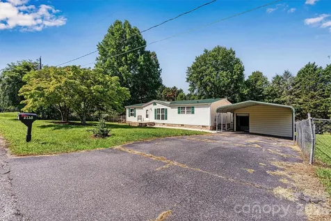 5135 36th Street Drive NE Hickory NC 28601