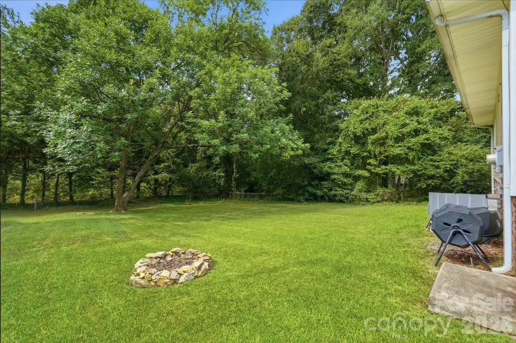 605 Powerline Avenue Belmont NC 28012