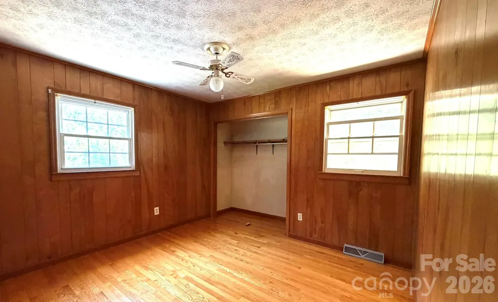 142 Avondale Road Asheville NC 28803