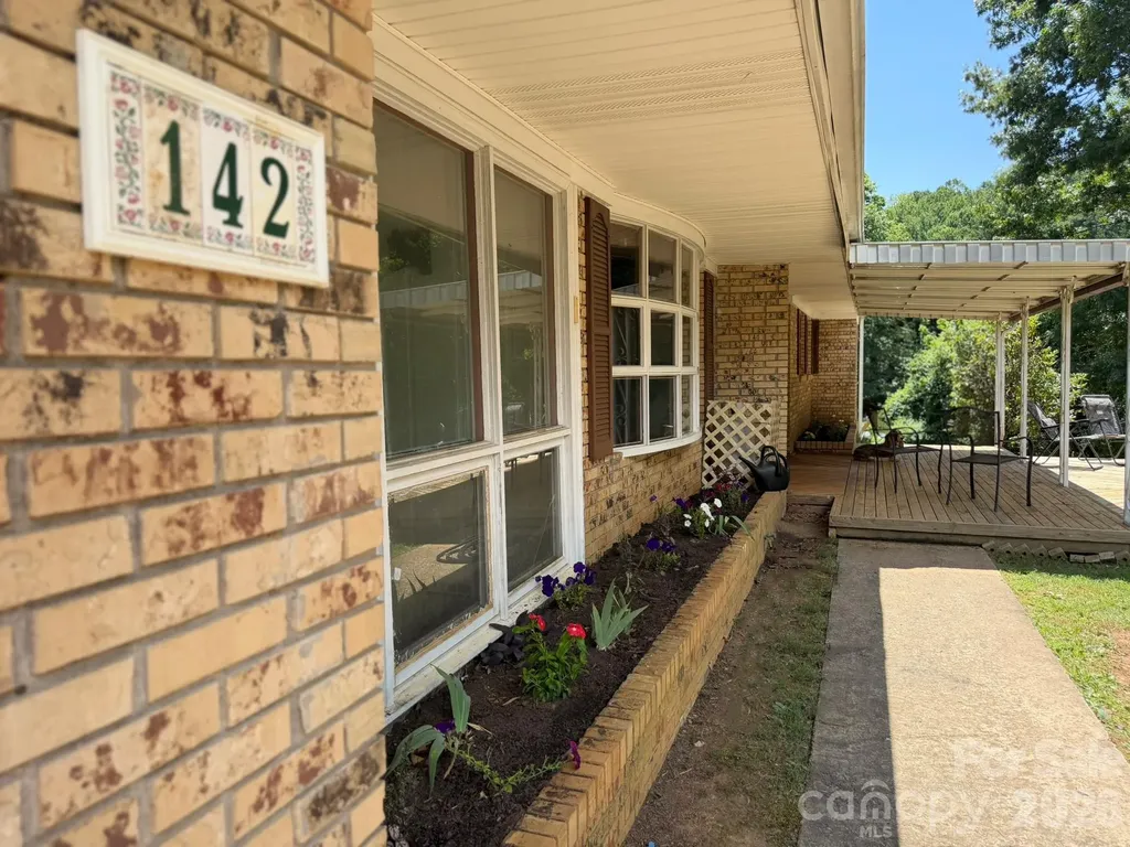 142 Avondale Road Asheville NC 28803