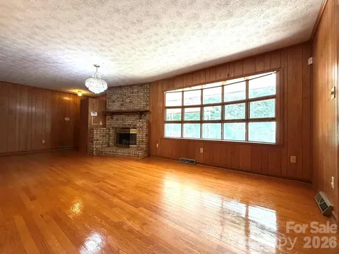 142 Avondale Road Asheville NC 28803