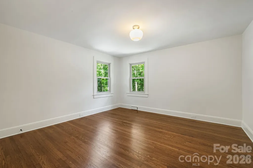 107 Beverly Road Asheville NC 28805