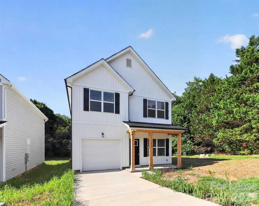 308 E Tallyrand Avenue Monroe NC 28110