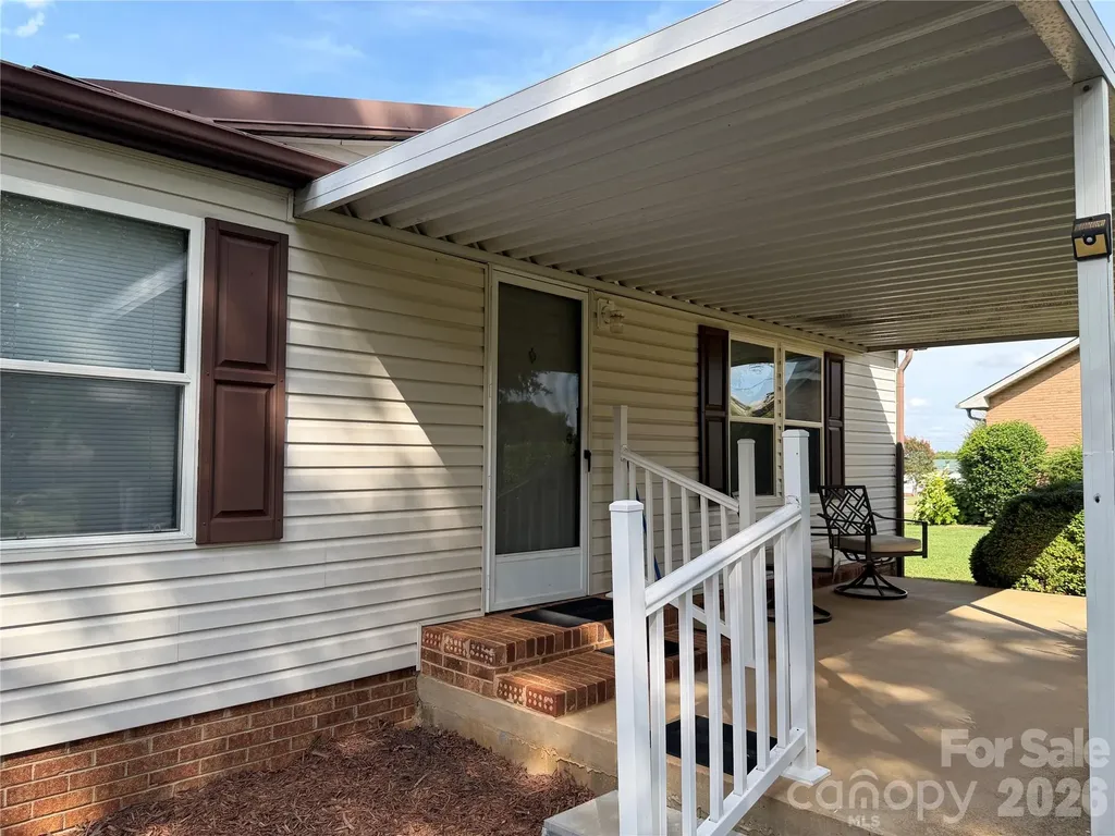 5720 Skyway Drive Conover NC 28613