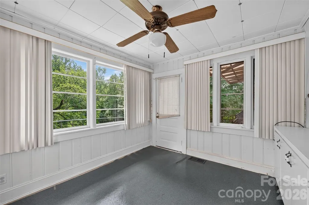 311 33rd Street Drive SE Hickory NC 28602