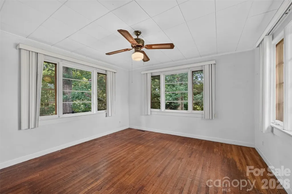311 33rd Street Drive SE Hickory NC 28602