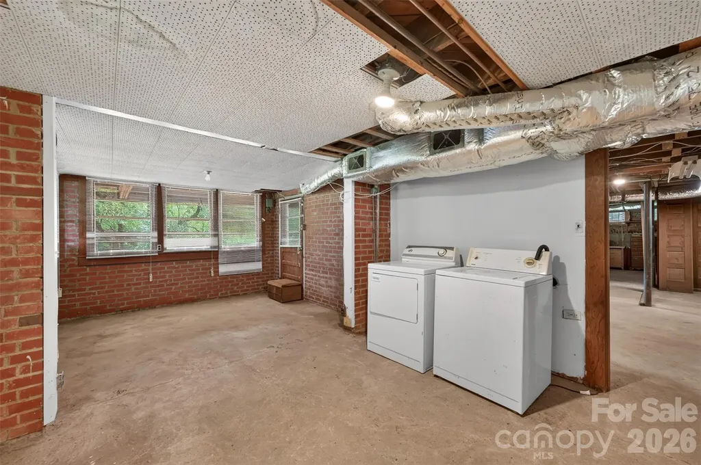 311 33rd Street Drive SE Hickory NC 28602