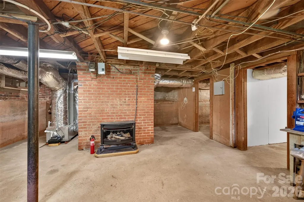 311 33rd Street Drive SE Hickory NC 28602