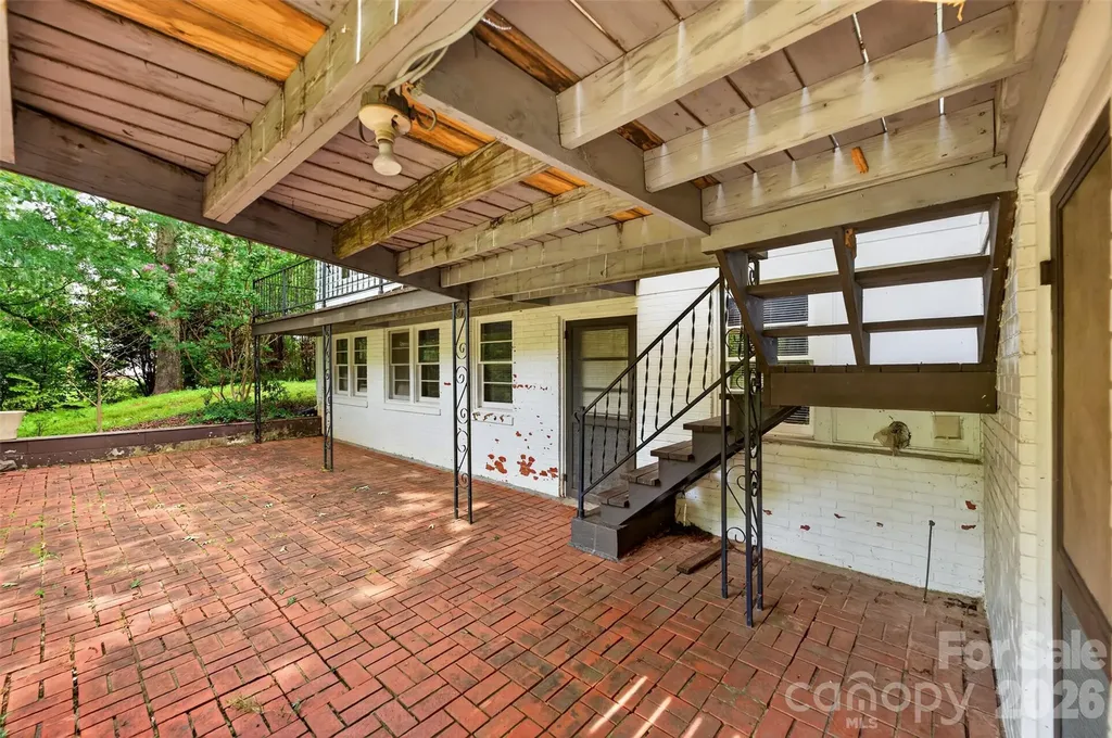 311 33rd Street Drive SE Hickory NC 28602