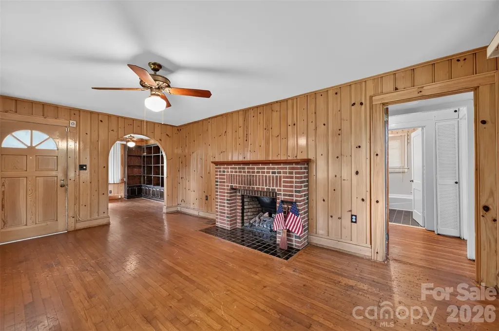 311 33rd Street Drive SE Hickory NC 28602