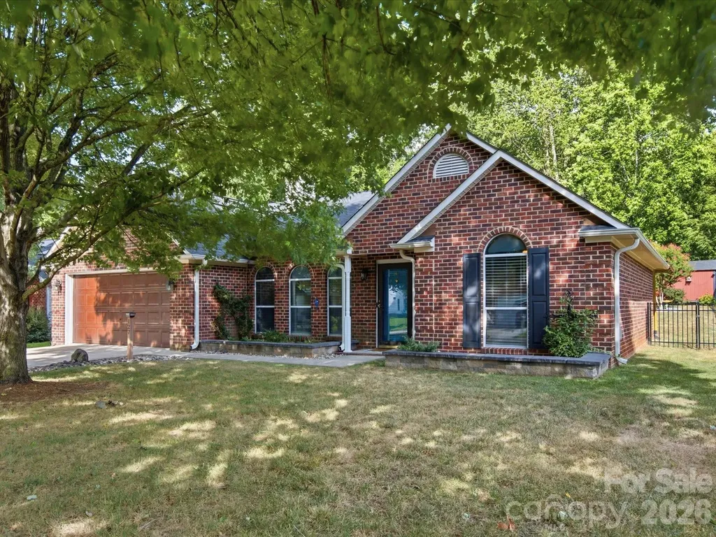 127 W Bank Drive Charlotte NC 28214