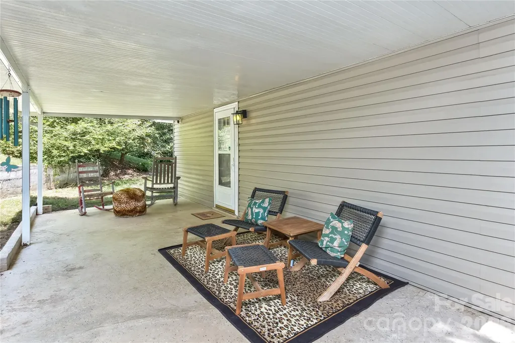 20 Cottage Street Woodfin NC 28804