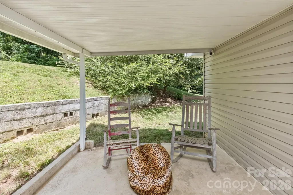 20 Cottage Street Woodfin NC 28804