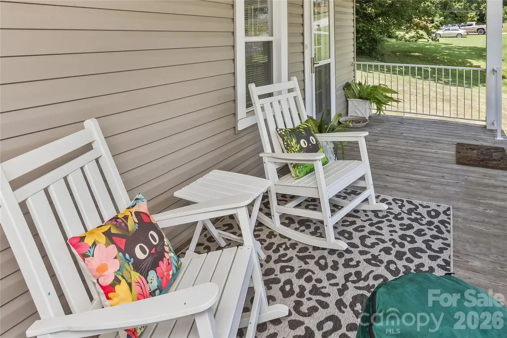 20 Cottage Street Woodfin NC 28804