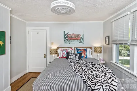20 Cottage Street Woodfin NC 28804