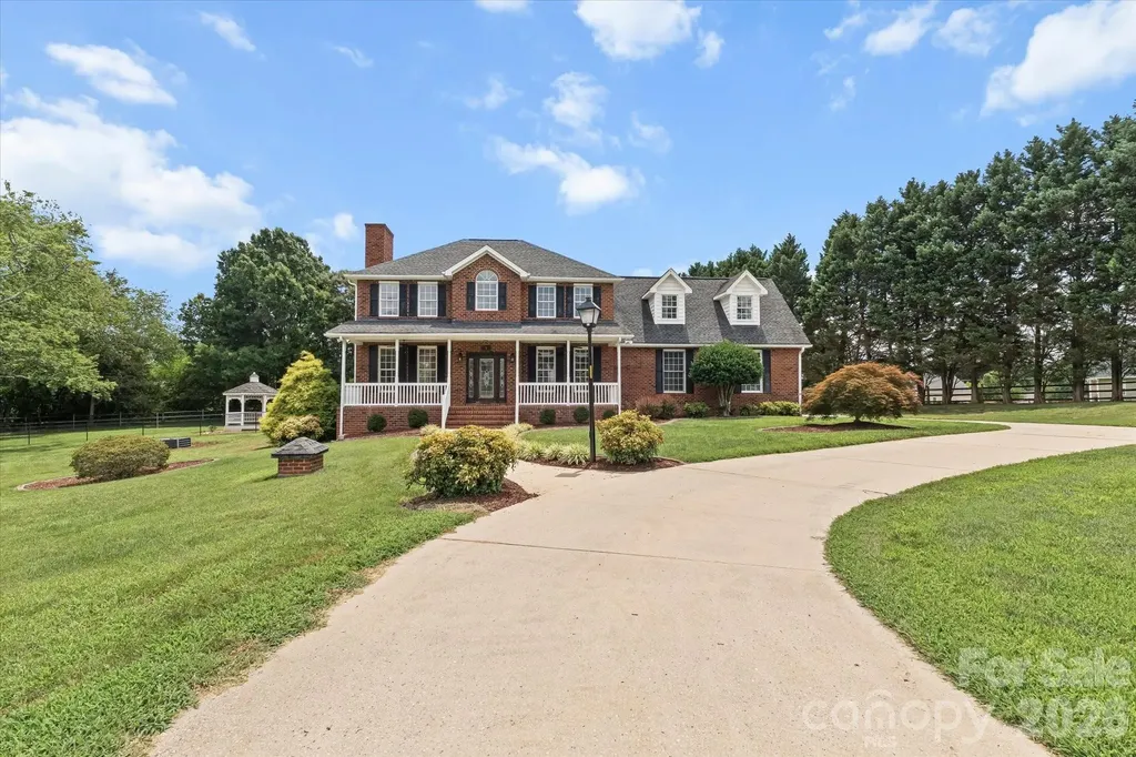 136 Summerchase Lane Mooresville NC 28117