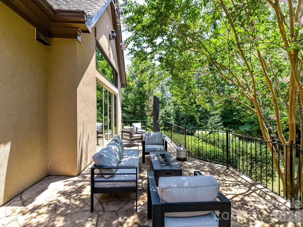 8119 Skyecroft Commons Drive Waxhaw NC 28173