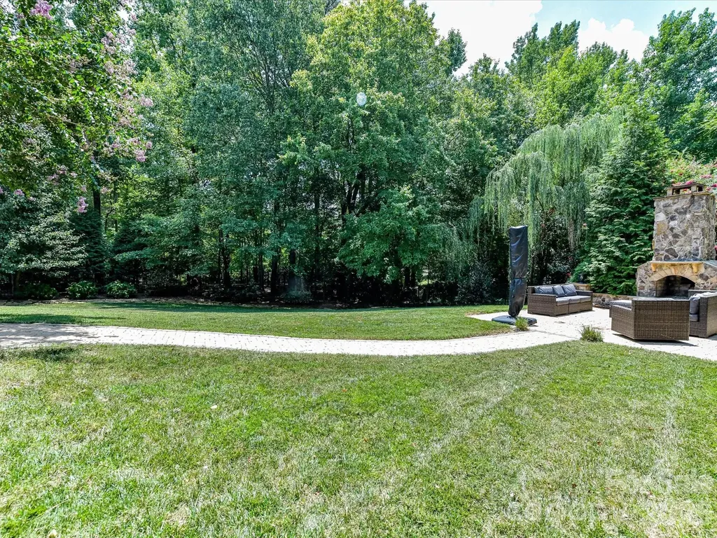 8119 Skyecroft Commons Drive Waxhaw NC 28173