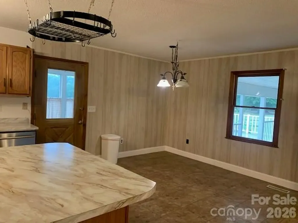 189 Valet Court Forest City NC 28043
