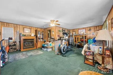2504 Brentwood Circle Lenoir NC 28645