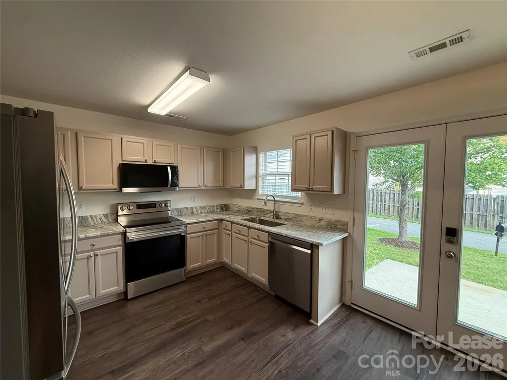 3928 Glory Street Charlotte NC 28206