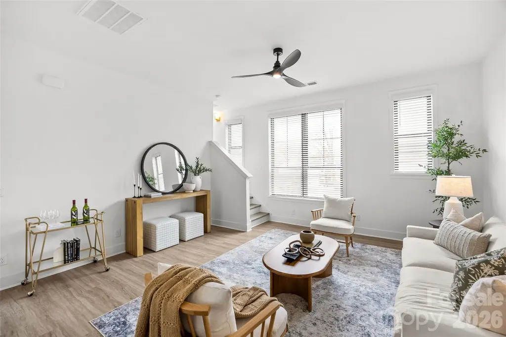 4039 S Tryon Street Charlotte NC 28217