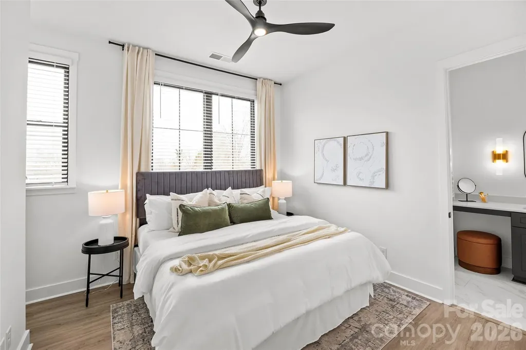 4039 S Tryon Street Charlotte NC 28217