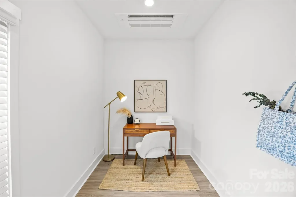 4039 S Tryon Street Charlotte NC 28217