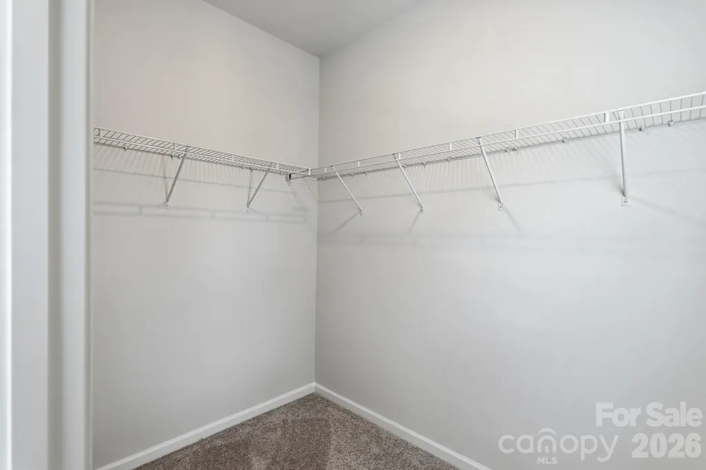 4618 Lakeview Road Charlotte NC 28216