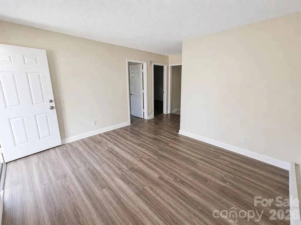 2416 Julia Avenue Charlotte NC 28206