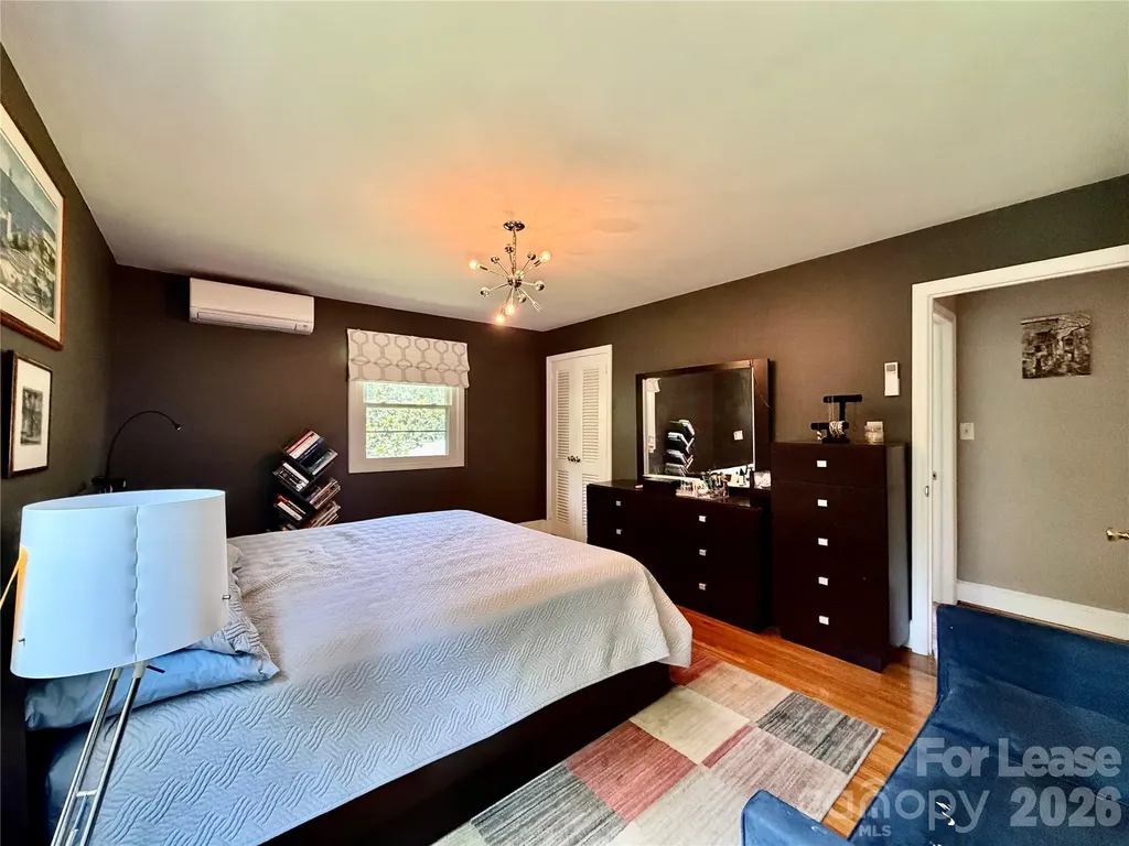 1824 Tamworth Drive Charlotte NC 28210