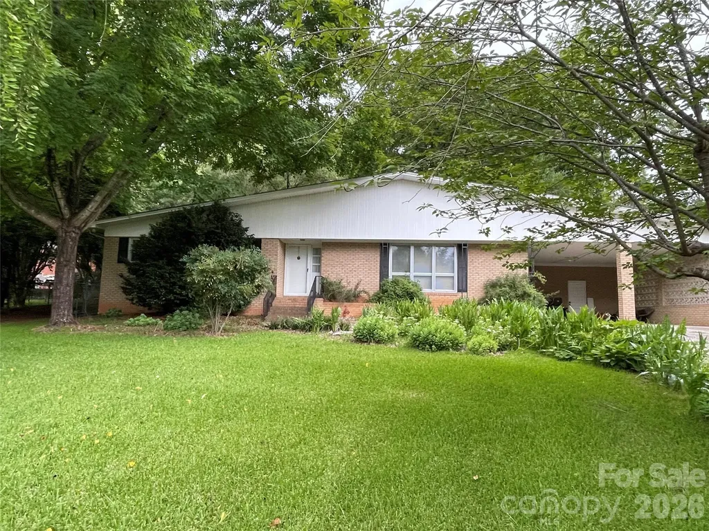 3209 Greenwood Park Circle Albemarle NC 28001