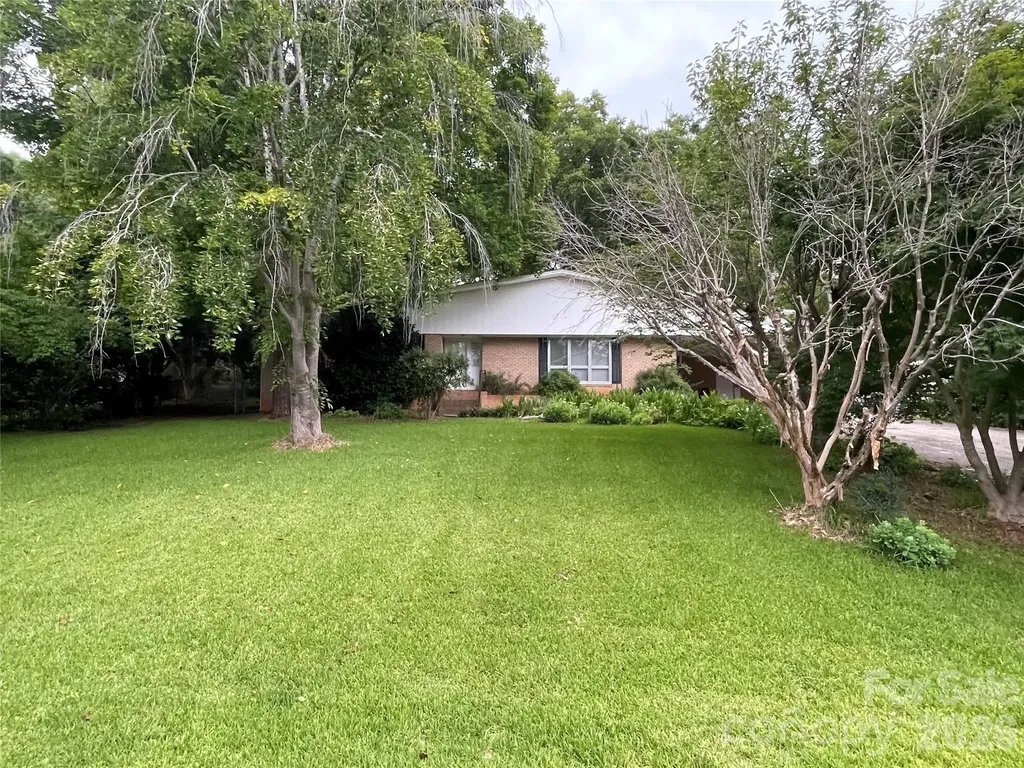 3209 Greenwood Park Circle Albemarle NC 28001