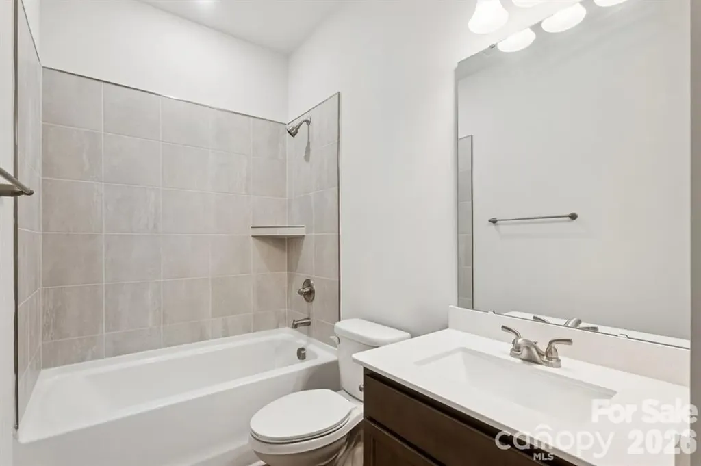 4750 Lakeview Road Charlotte NC 28216