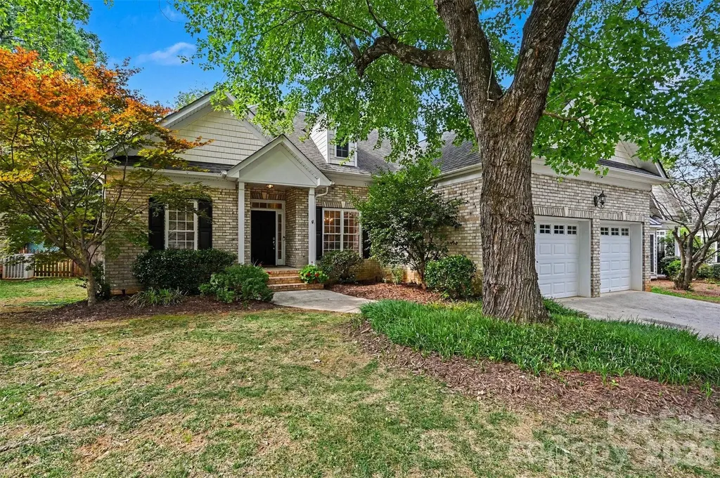 1109 Moray Court Charlotte NC 28211