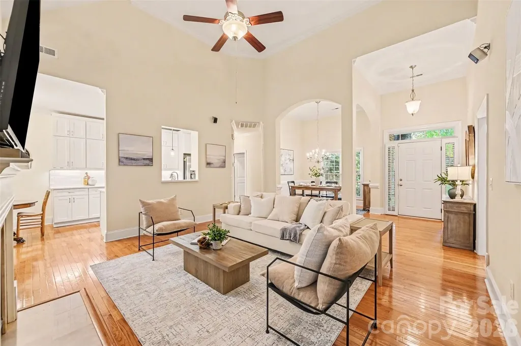 1109 Moray Court Charlotte NC 28211