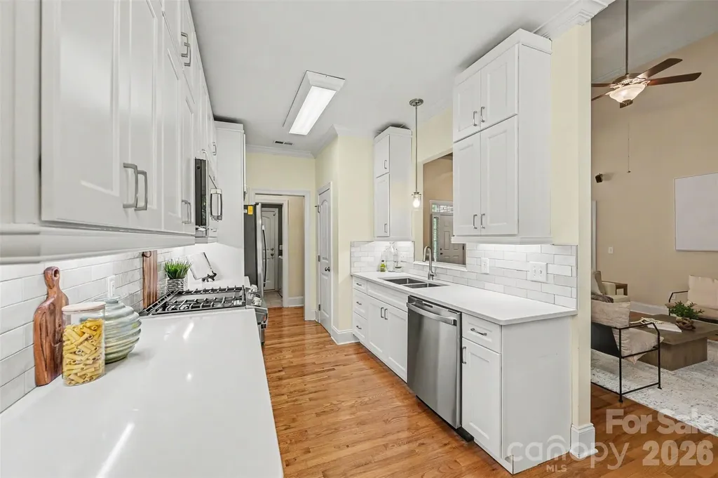 1109 Moray Court Charlotte NC 28211