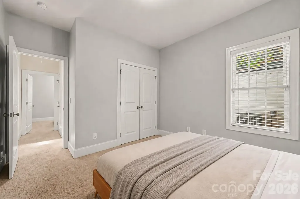 1109 Moray Court Charlotte NC 28211