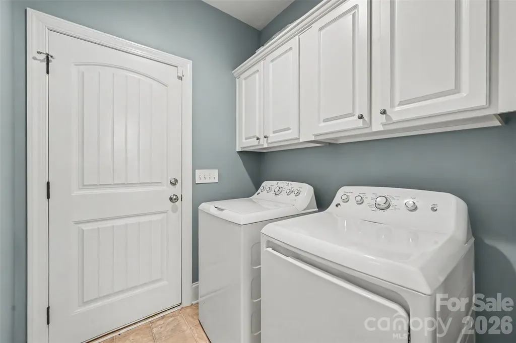 1109 Moray Court Charlotte NC 28211