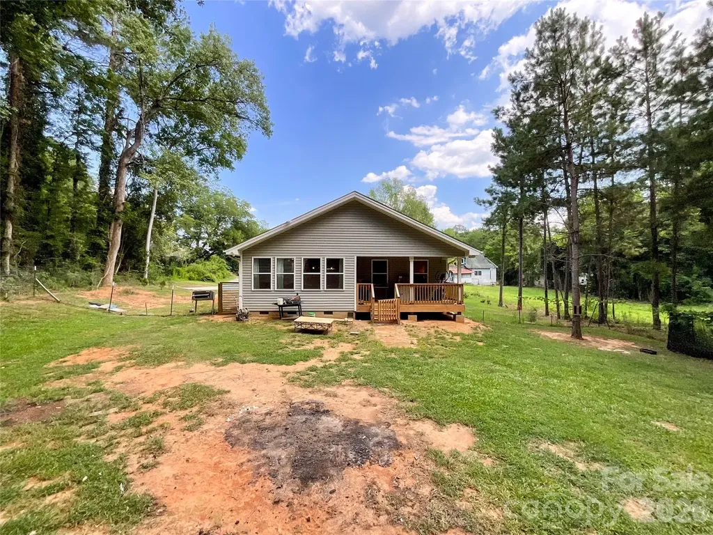404 White Store Road Wadesboro NC 28170