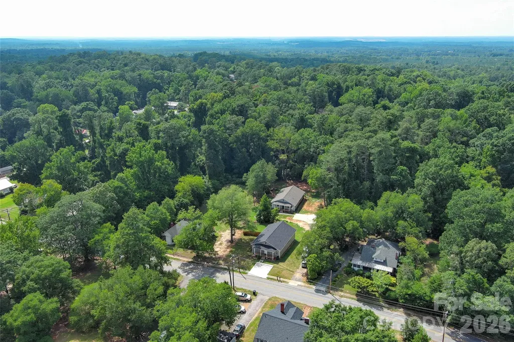 404 White Store Road Wadesboro NC 28170