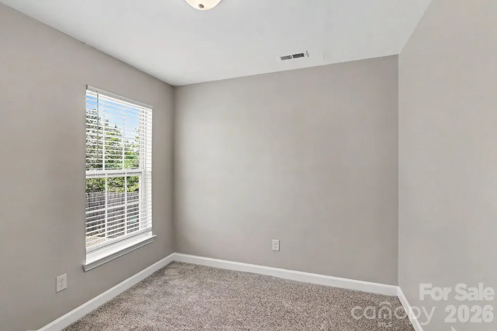 7035 Red Bud Circle Charlotte NC 28214