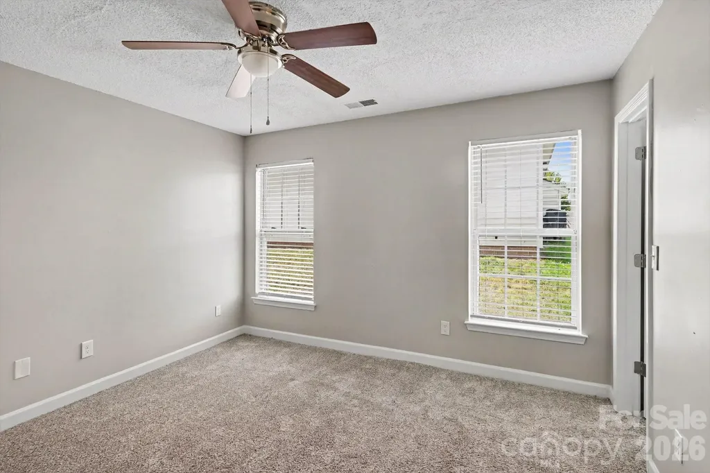 7035 Red Bud Circle Charlotte NC 28214