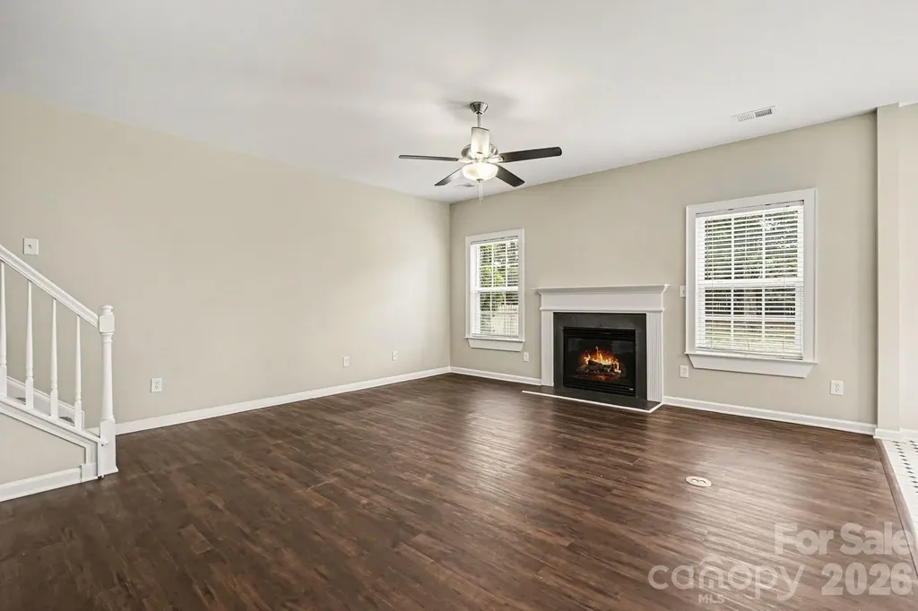 10004 Barrands Lane Charlotte NC 28278