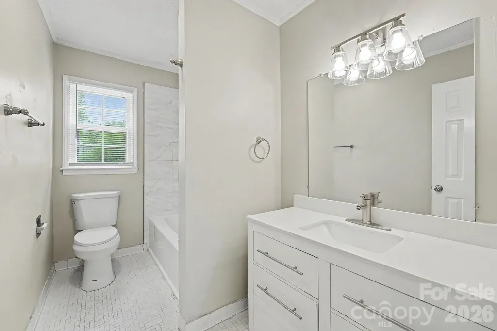 630 Colonial Drive Statesville NC 28625