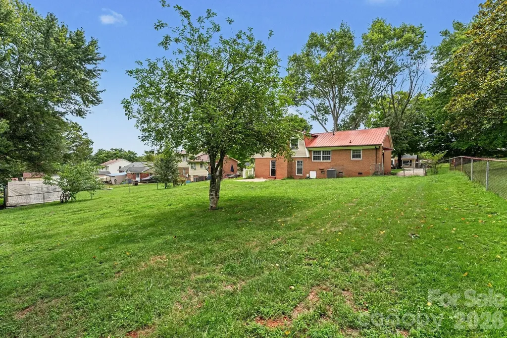 630 Colonial Drive Statesville NC 28625